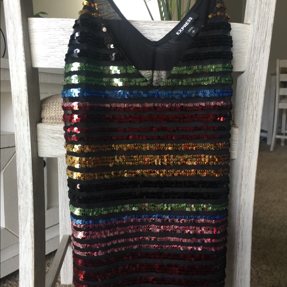 Express Sequin Rainbow Top NWT 💗💗💗